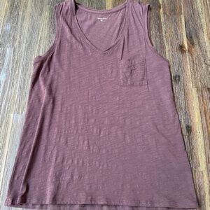 Garnet Hill Women's Tank Top in Brown